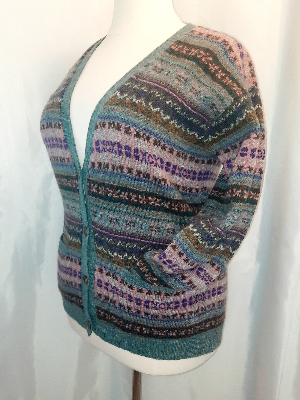 Eddie Bauer Wool Multi-Color Patterned V-Neck Button-Up Knit Sweater Womens SM/P